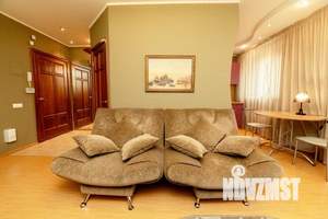 1-к квартира, посуточно, 46м2, 1/1 этаж