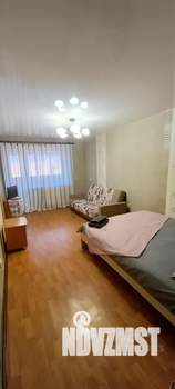 1-к квартира, посуточно, 37м2, 9/9 этаж