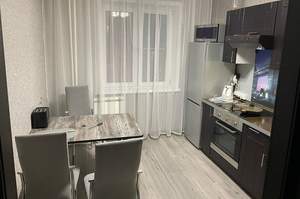 1-к квартира, на длительный срок, 40м2, 4/10 этаж