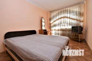 1-к квартира, посуточно, 33м2, 3/5 этаж