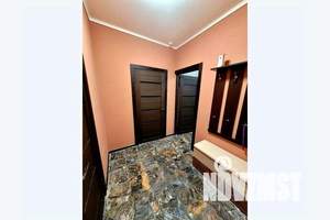 2-к квартира, посуточно, 40м2, 18/24 этаж