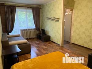 1-к квартира, посуточно, 33м2, 3/5 этаж