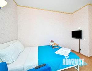 1-к квартира, посуточно, 35м2, 20/25 этаж