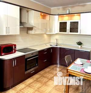 1-к квартира, посуточно, 53м2, 1/1 этаж