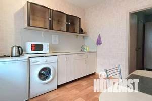 1-к квартира, посуточно, 42м2, 8/16 этаж