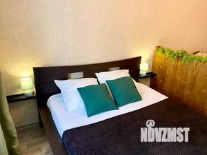 1-к квартира, посуточно, 34м2, 2/16 этаж