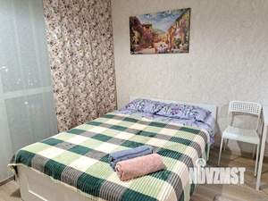 Студия квартира, посуточно, 32м2, 10/25 этаж