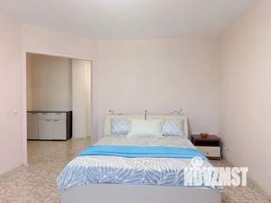 1-к квартира, посуточно, 39м2, 1/1 этаж