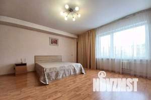 1-к квартира, посуточно, 45м2, 2/10 этаж