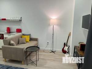 Студия квартира, посуточно, 20м2, 1/10 этаж