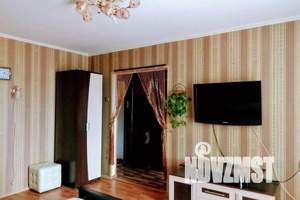 1-к квартира, посуточно, 35м2, 8/10 этаж