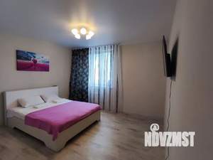 1-к квартира, посуточно, 38м2, 6/9 этаж