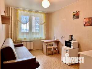 1-к квартира, посуточно, 40м2, 6/25 этаж