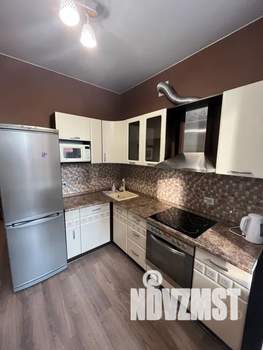 2-к квартира, посуточно, 44м2, 9/21 этаж