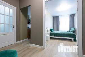 1-к квартира, посуточно, 44м2, 9/16 этаж