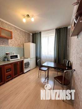 1-к квартира, посуточно, 33м2, 1/1 этаж