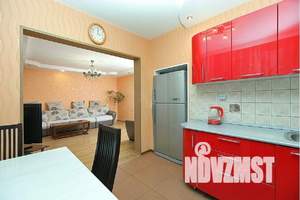 2-к квартира, посуточно, 58м2, 7/10 этаж