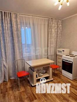 Студия квартира, на длительный срок, 32м2, 5/17 этаж