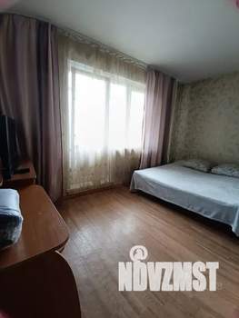 1-к квартира, посуточно, 36м2, 3/10 этаж