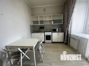 1-к квартира, посуточно, 42м2, 12/21 этаж