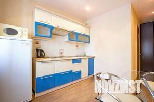 1-к квартира, посуточно, 38м2, 4/10 этаж