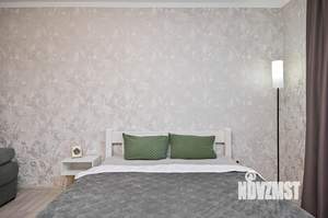 1-к квартира, посуточно, 40м2, 8/10 этаж