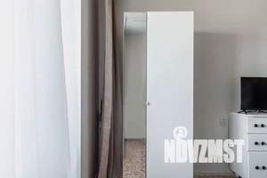 1-к квартира, посуточно, 42м2, 8/10 этаж