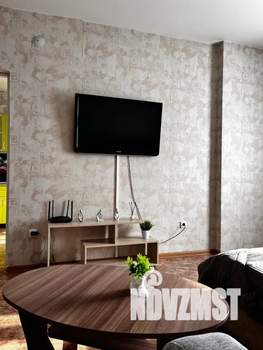 1-к квартира, посуточно, 48м2, 2/17 этаж