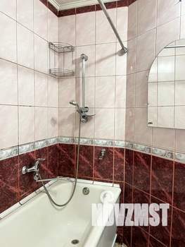 1-к квартира, посуточно, 35м2, 6/9 этаж