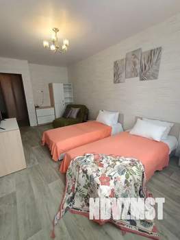 1-к квартира, посуточно, 44м2, 9/25 этаж