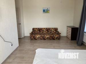 1-к квартира, посуточно, 40м2, 15/25 этаж