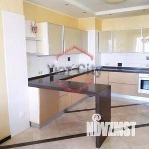 4-к квартира, на длительный срок, 131м2, 7/9 этаж