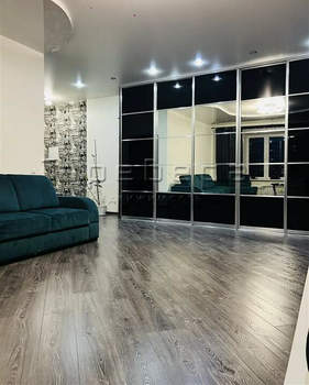 3-к квартира, на длительный срок, 100м2, 8/8 этаж