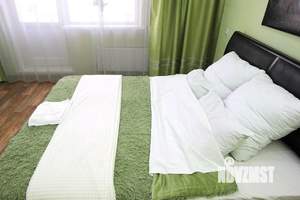 1-к квартира, посуточно, 54м2, 3/10 этаж