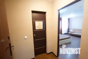 Студия квартира, посуточно, 30м2, 19/23 этаж