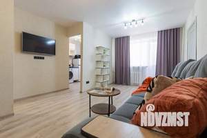 1-к квартира, посуточно, 53м2, 1/1 этаж