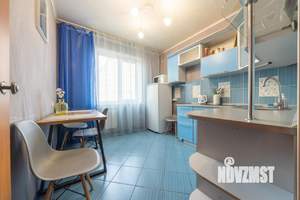 1-к квартира, посуточно, 42м2, 1/1 этаж