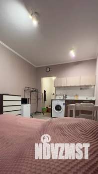 Студия квартира, посуточно, 37м2, 14/18 этаж