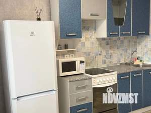 1-к квартира, посуточно, 50м2, 9/16 этаж