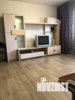 1-к квартира, посуточно, 43м2, 8/10 этаж