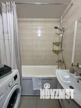 1-к квартира, посуточно, 41м2, 8/10 этаж
