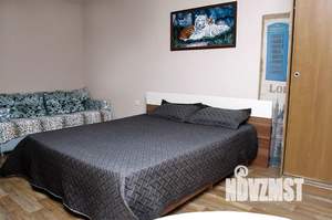 1-к квартира, посуточно, 32м2, 3/5 этаж