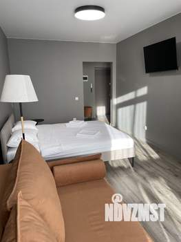 1-к квартира, посуточно, 42м2, 7/17 этаж