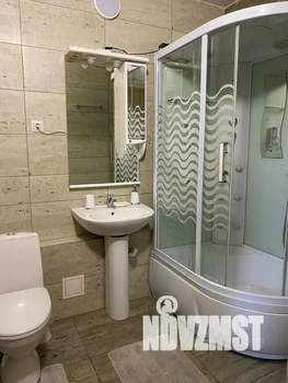 1-к квартира, посуточно, 43м2, 2/10 этаж