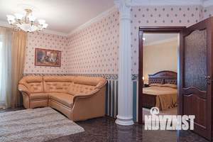 1-к квартира, посуточно, 57м2, 1/1 этаж