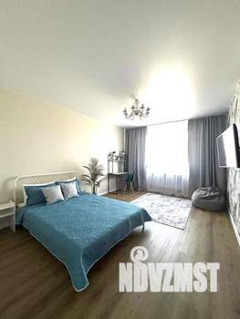 1-к квартира, посуточно, 45м2, 6/25 этаж