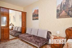 1-к квартира, посуточно, 42м2, 7/22 этаж