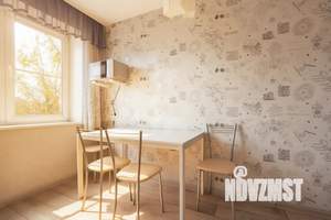 2-к квартира, посуточно, 52м2, 1/10 этаж