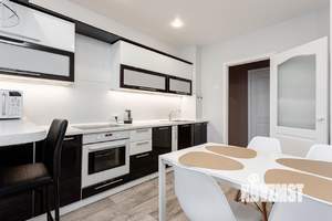 2-к квартира, посуточно, 65м2, 1/1 этаж