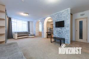 2-к квартира, на длительный срок, 65м2, 8/10 этаж